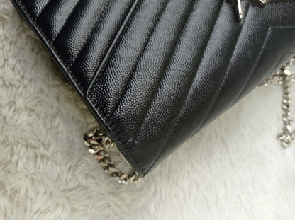 YsL WOC 22 Matelasse Monogramme Grained Black SHW 2018