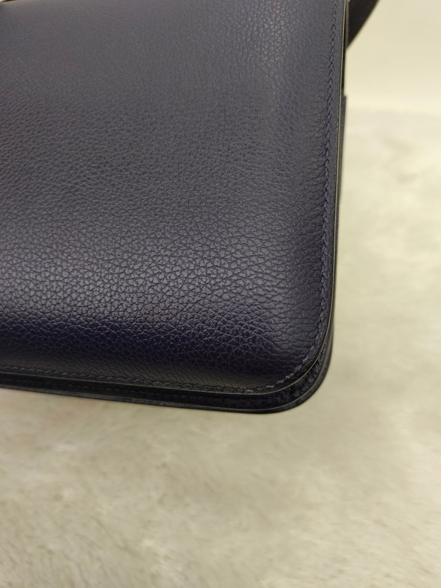 Constance 18 Evercolour Bleu GHW #C