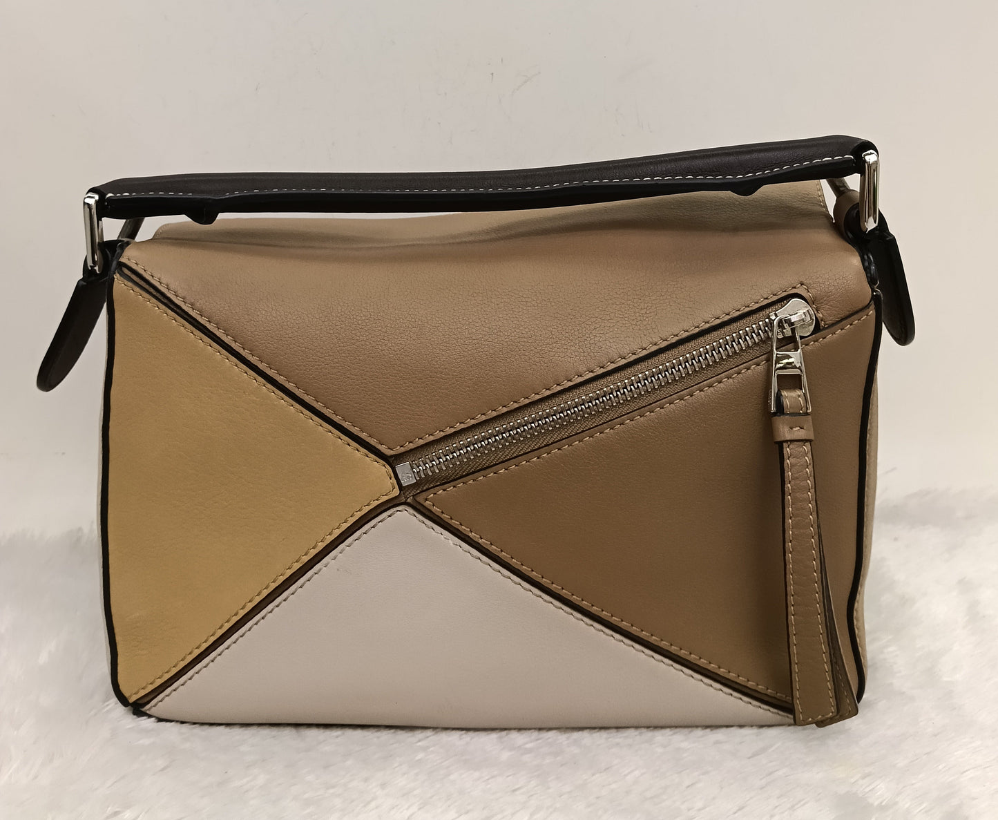 Loewe Puzzle Small 3 colour SHW 2018