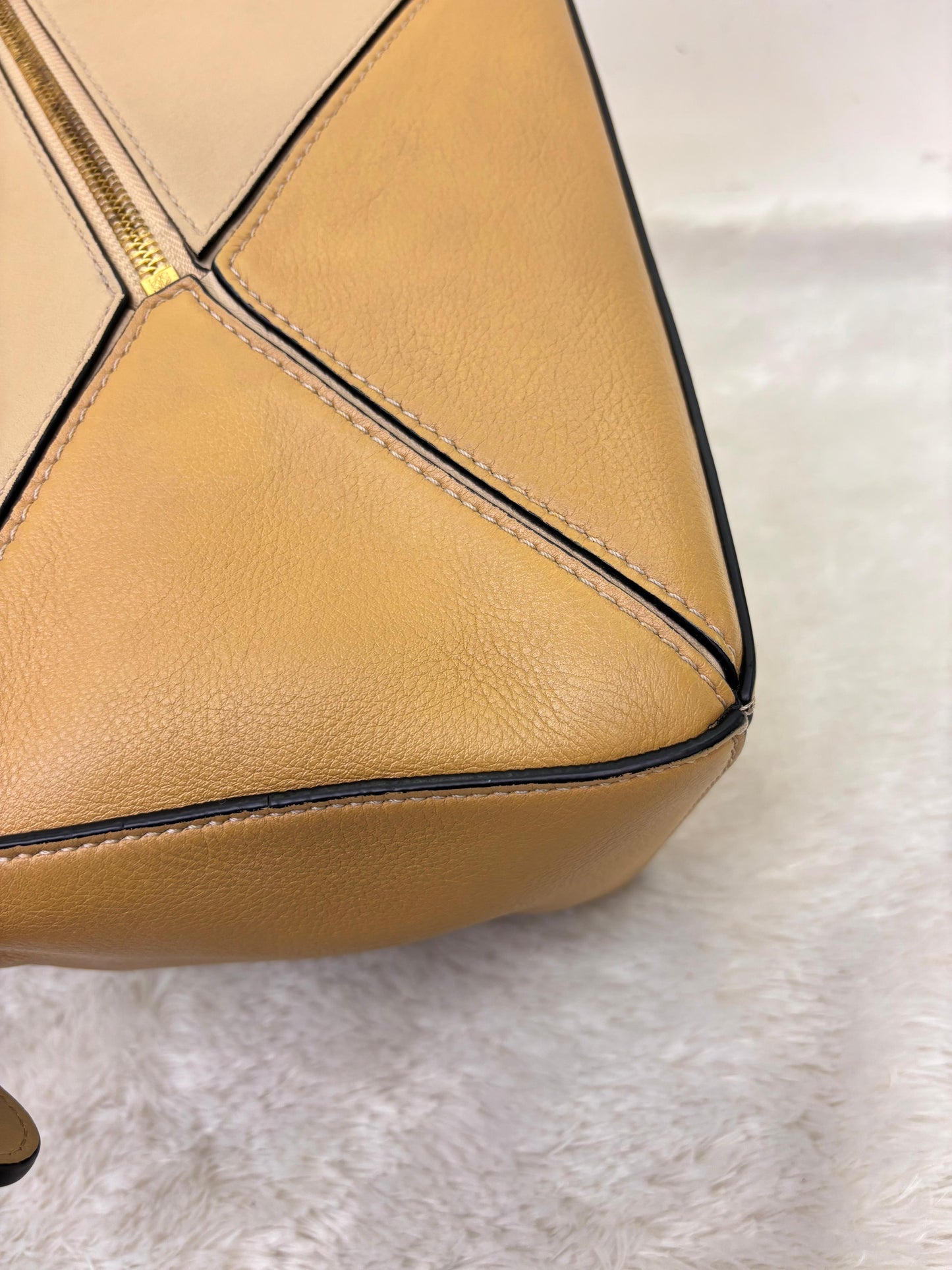 Loewe Puzzle Small Calfskin Dusty Beige Soft White GHW 2022