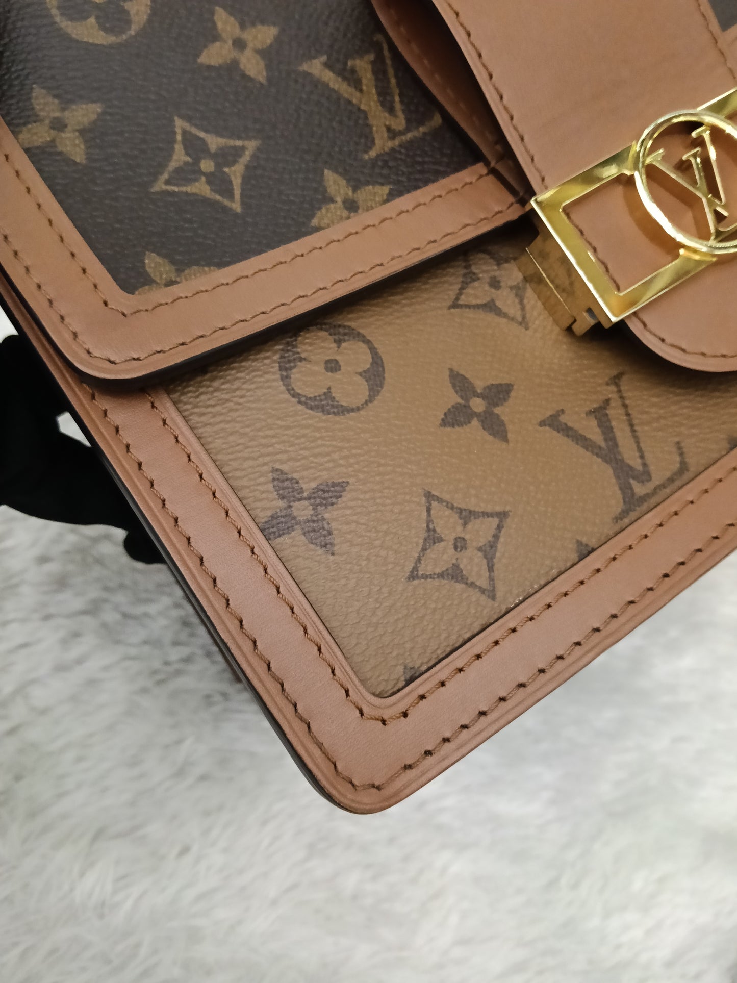 LV Dauphine MM Monogram Reverse (CHIP)