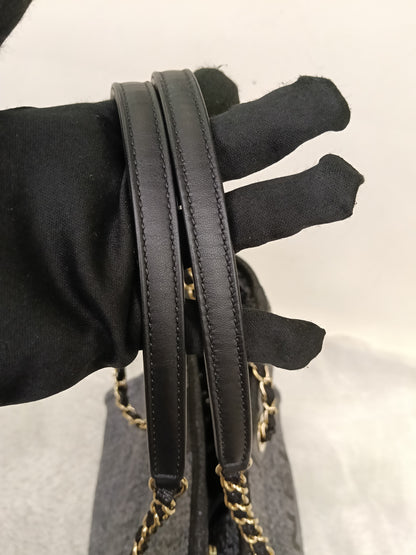 Chanel Deauville Small Tweed Black Navy LGHW (CHIP)
