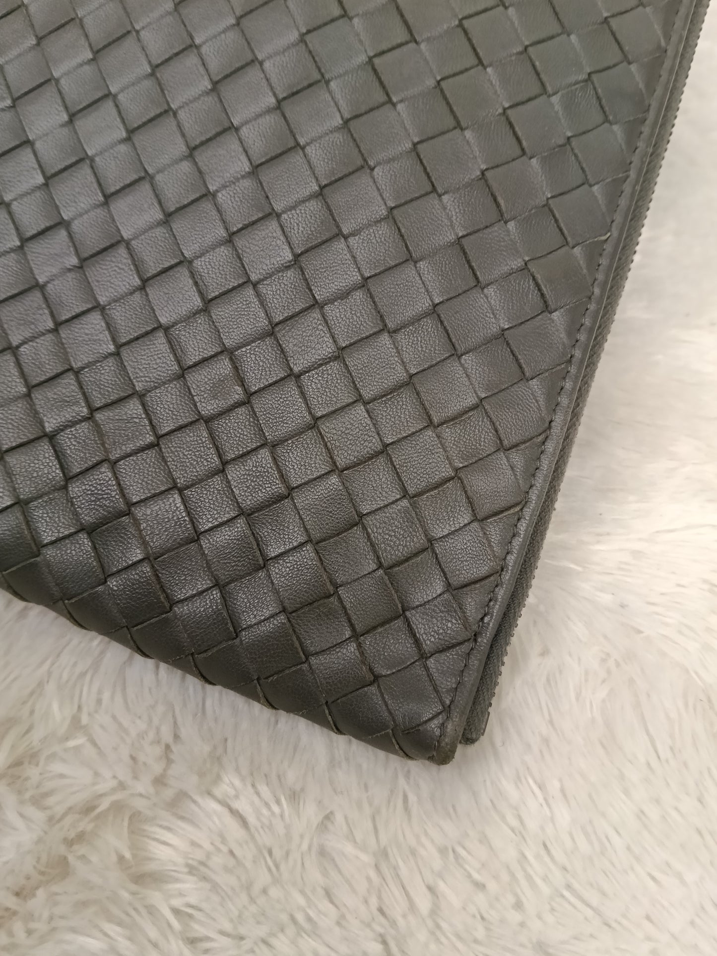 Bottega Veneta Pouch Billeto Grey RHW 2018