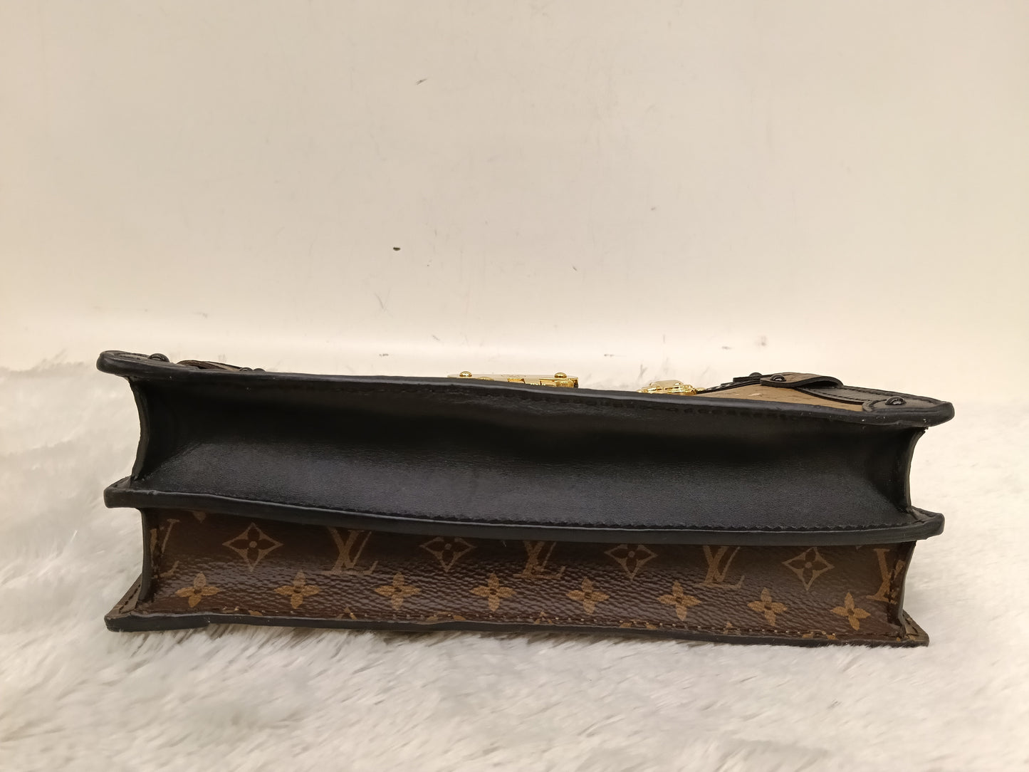 LV Trunk Clutch Monogram Reverse 2019