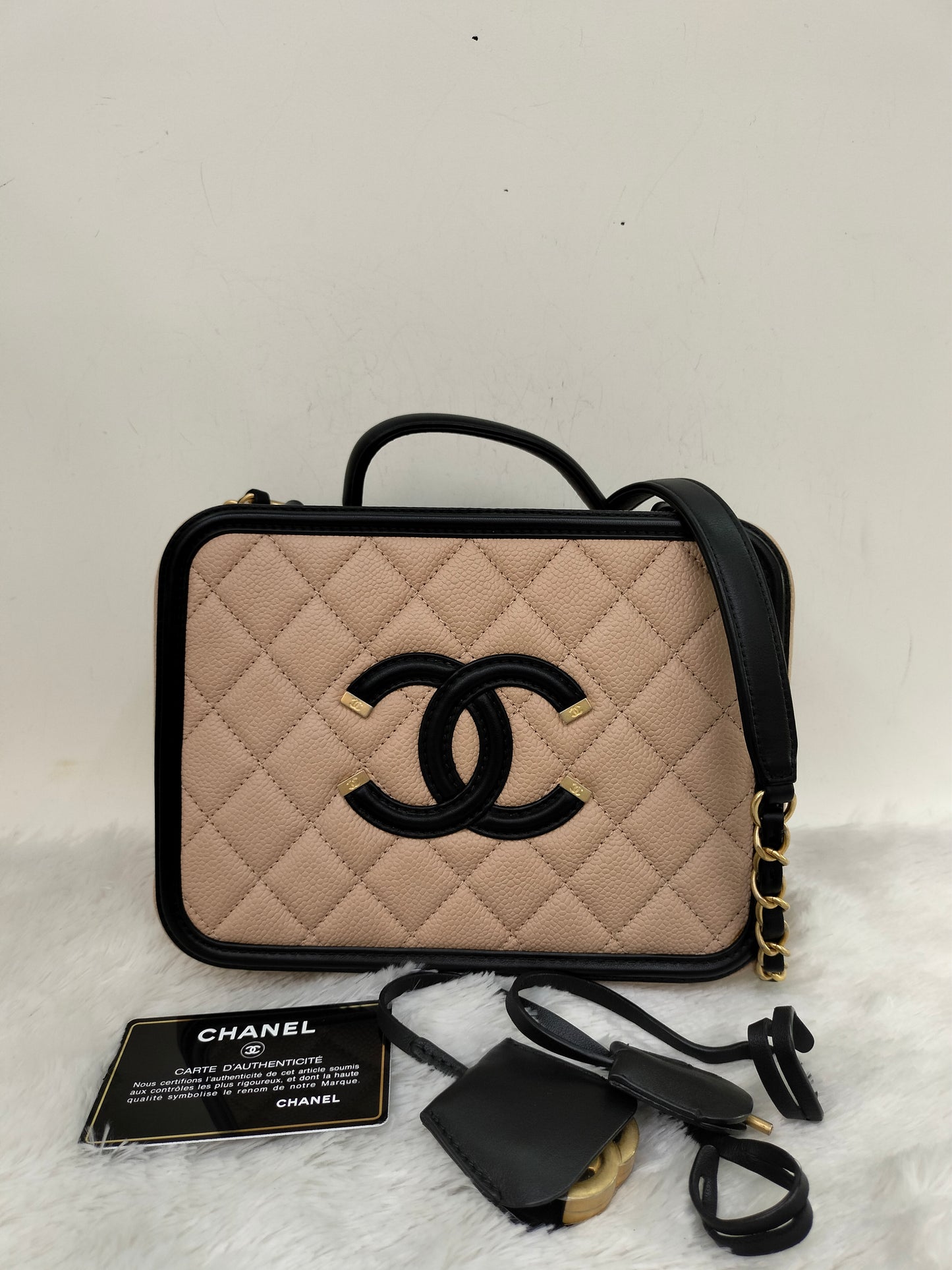 Chanel Filigree Vanity Case Medium Caviar Beige Black GHW #26