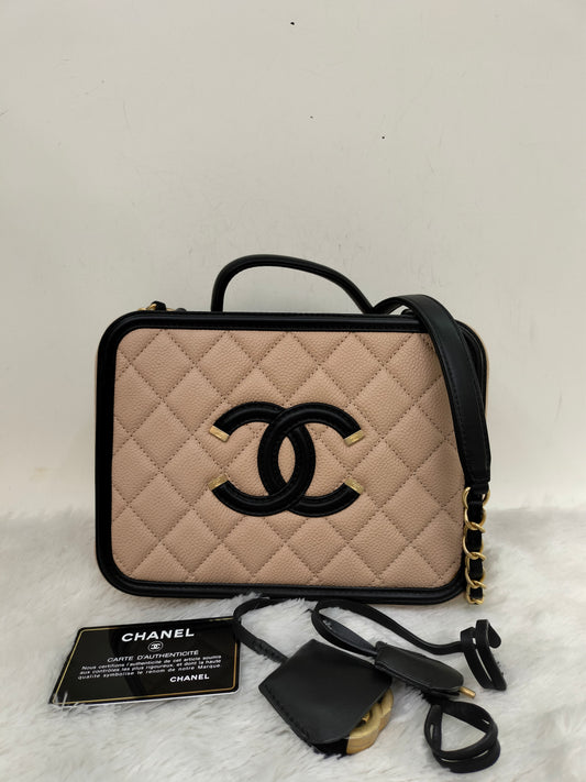 Chanel Filigree Vanity Case Medium Caviar Beige Black GHW #26