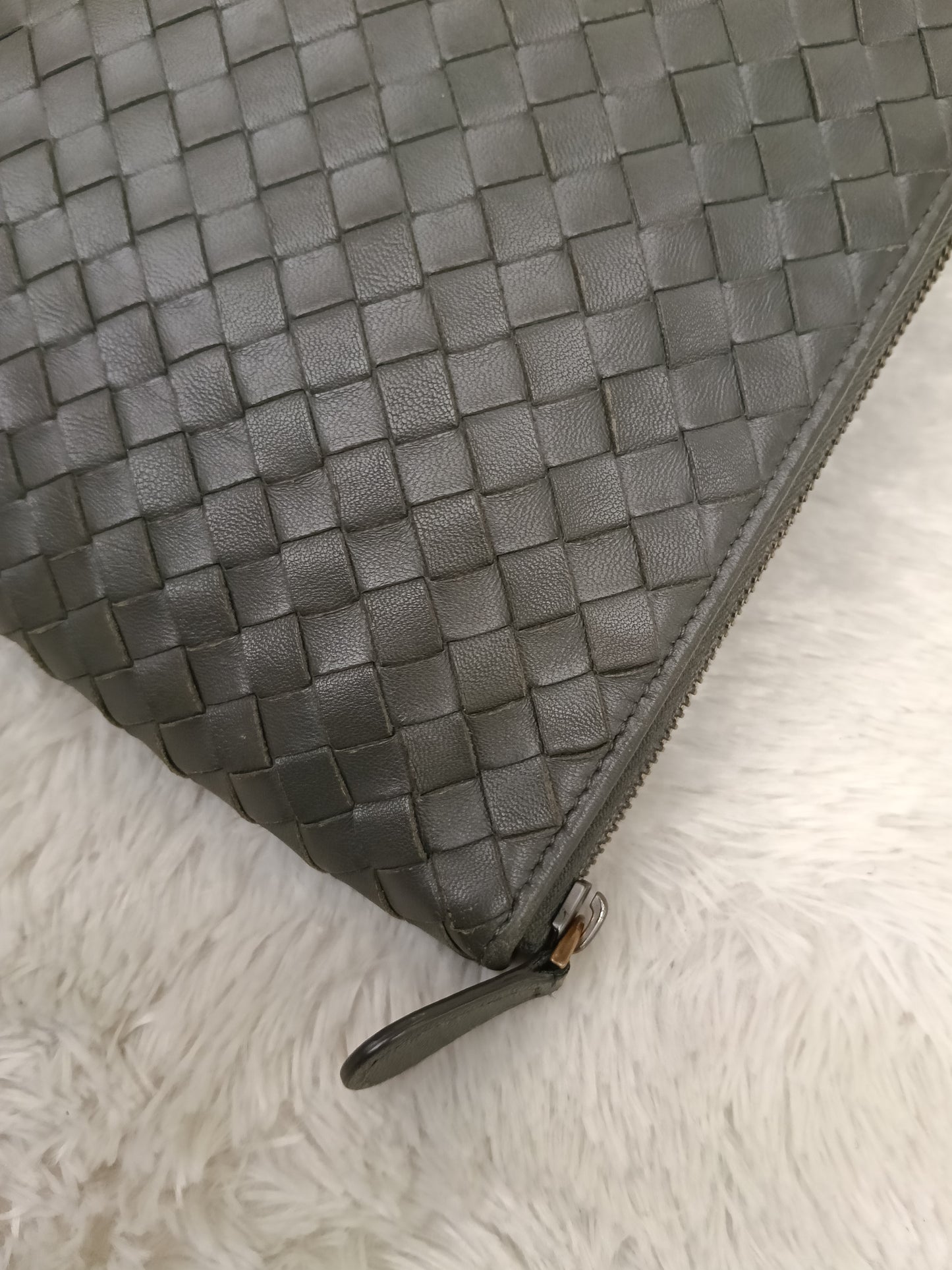 Bottega Veneta Pouch Billeto Grey RHW 2018