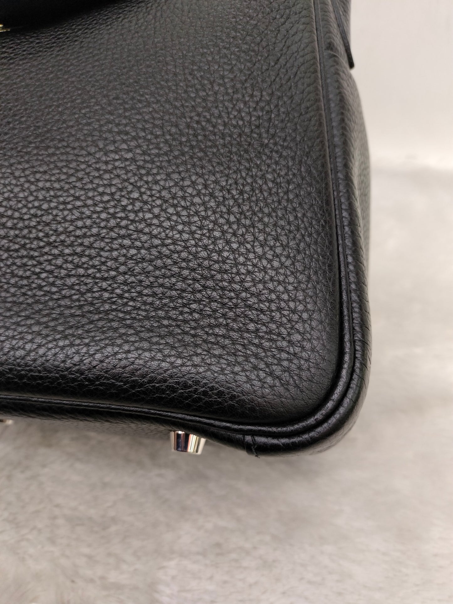 Lindy 30 Clem Black PHW #Q square