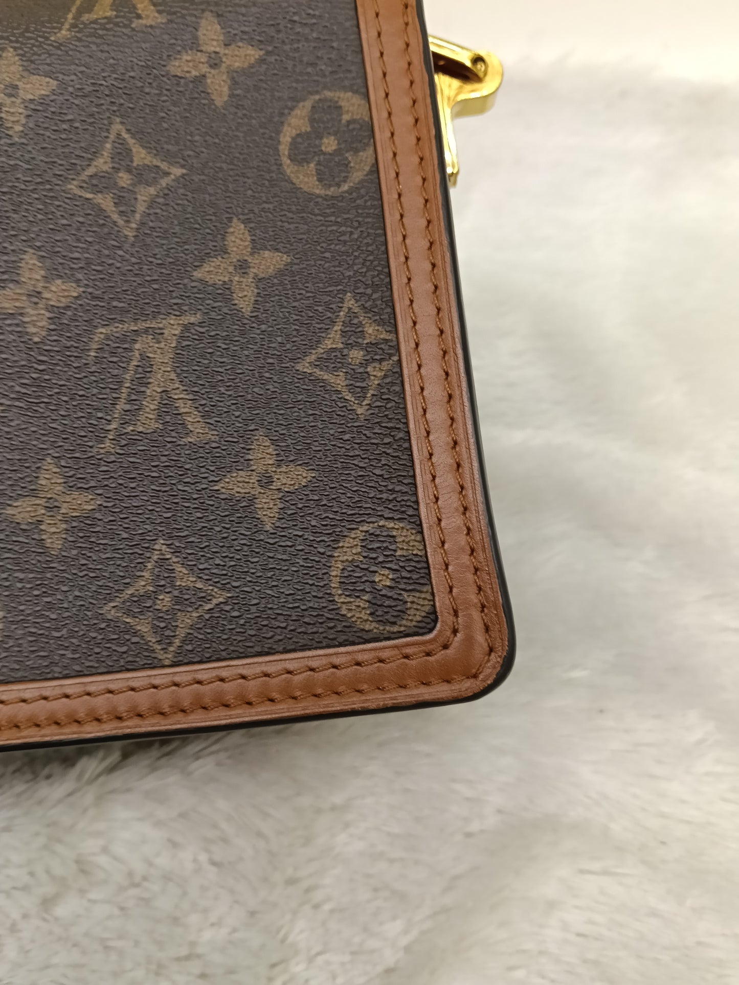 LV Dauphine Mini Monogram Reverse 2019