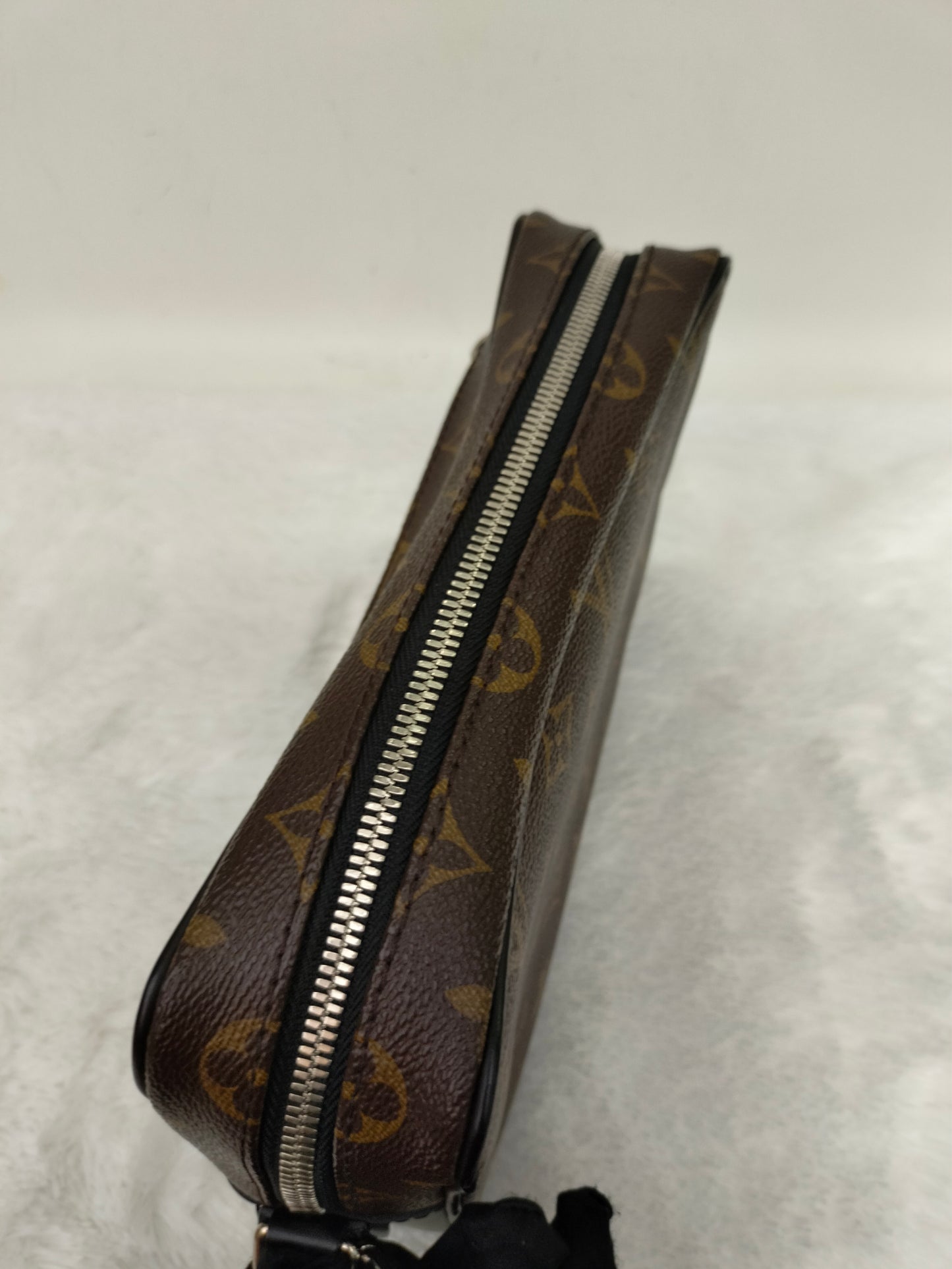 LV Kasai Monogram Macassar 2016