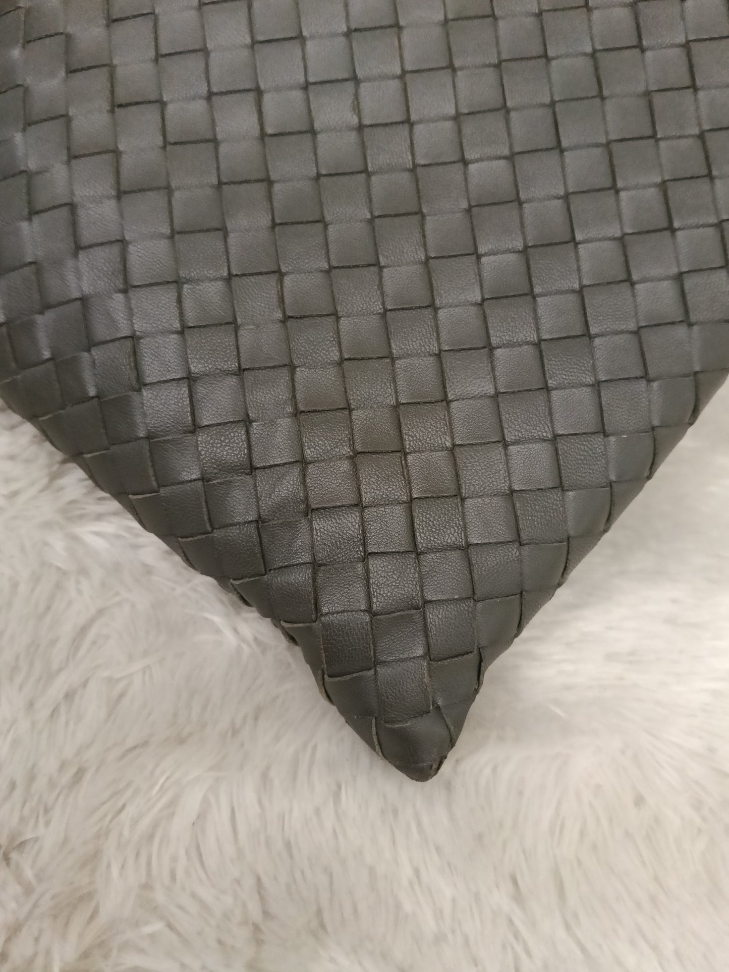 Bottega Veneta Pouch Billeto Grey RHW 2018