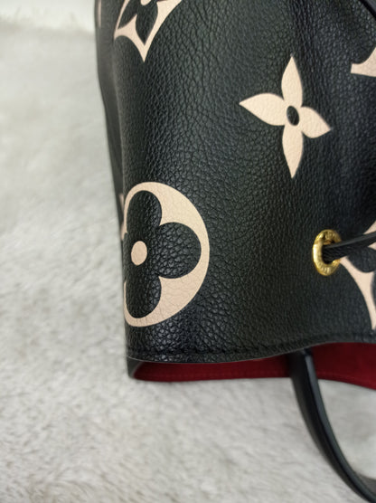 LV Neo Noe MM Monogram Empreinte Noir Creme (CHIP)