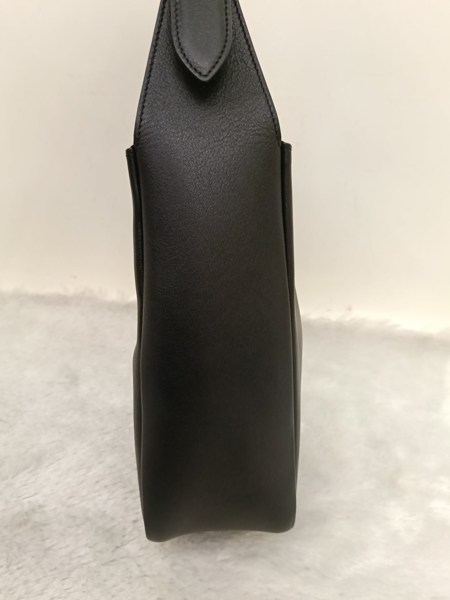 YsL Le 5 A 7 Supple Small Calfskin Black GHW 2026