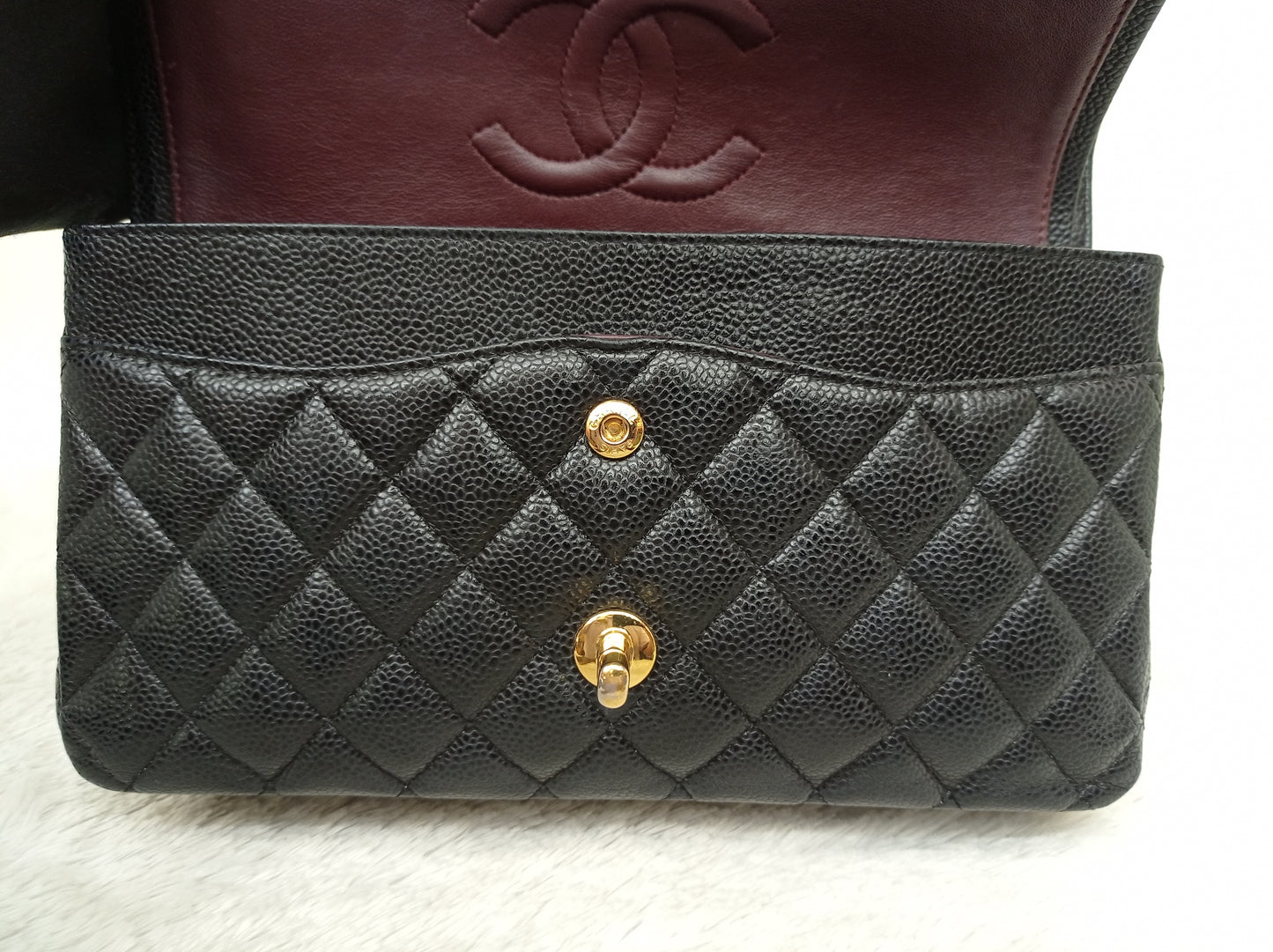 Chanel Medium Caviar Black GHW DF #20