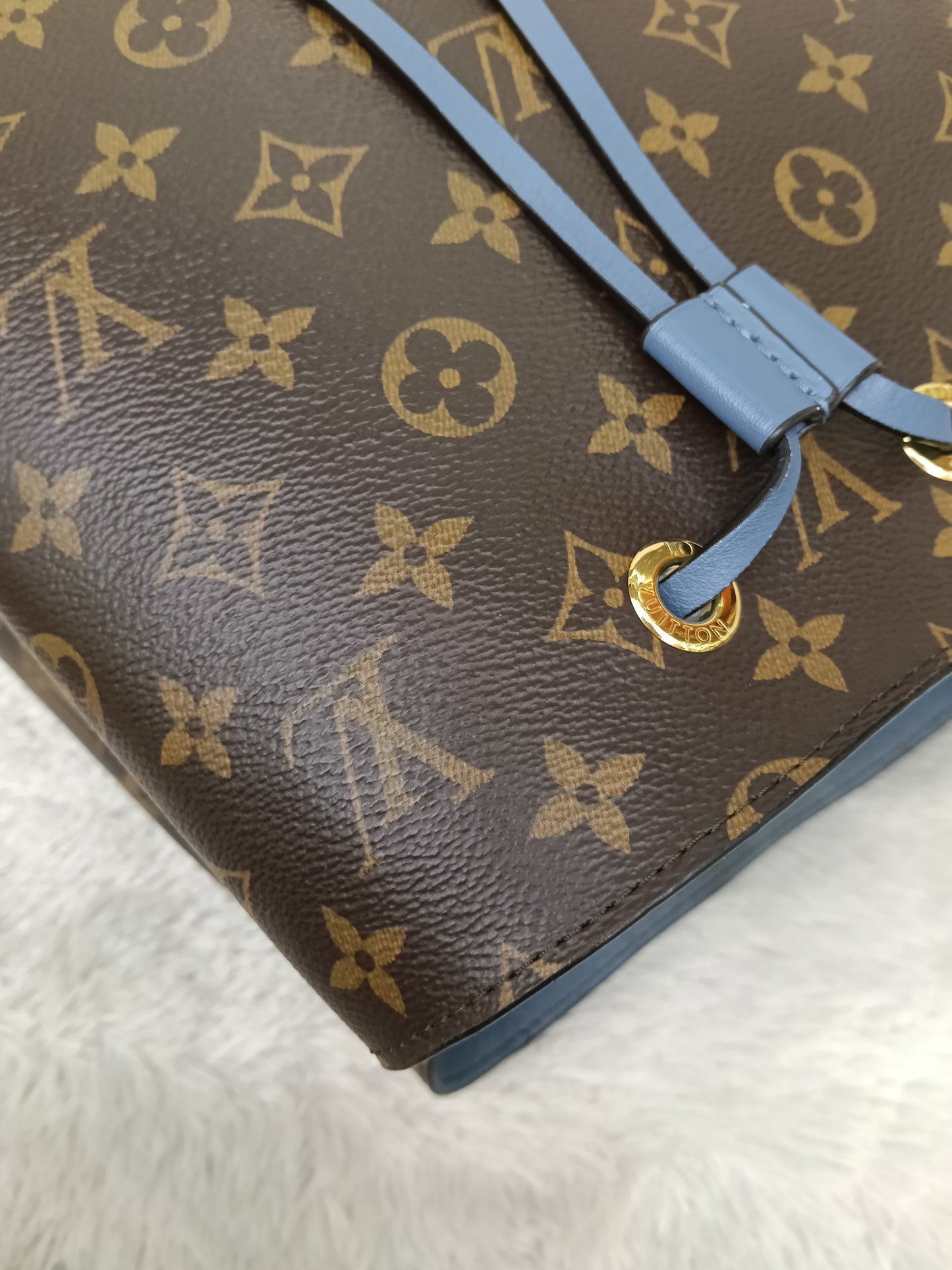 LV Neo Noe MM Monogram Blue Jean 2018