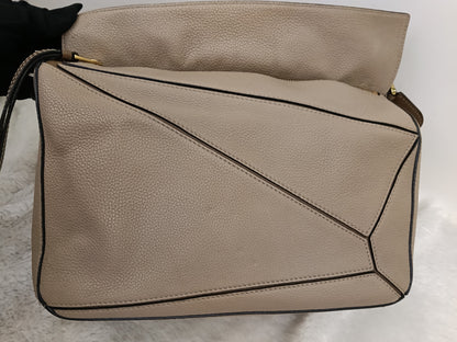 Loewe Puzzle Medium Grained Sand Mink GHW 2018