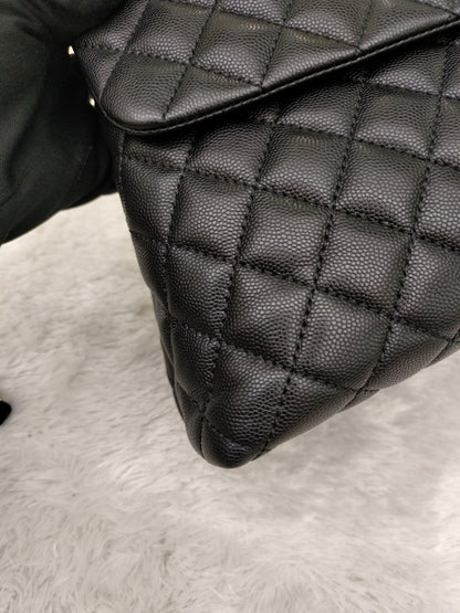 Chanel Coco Handle Large Caviar Black GHW #24