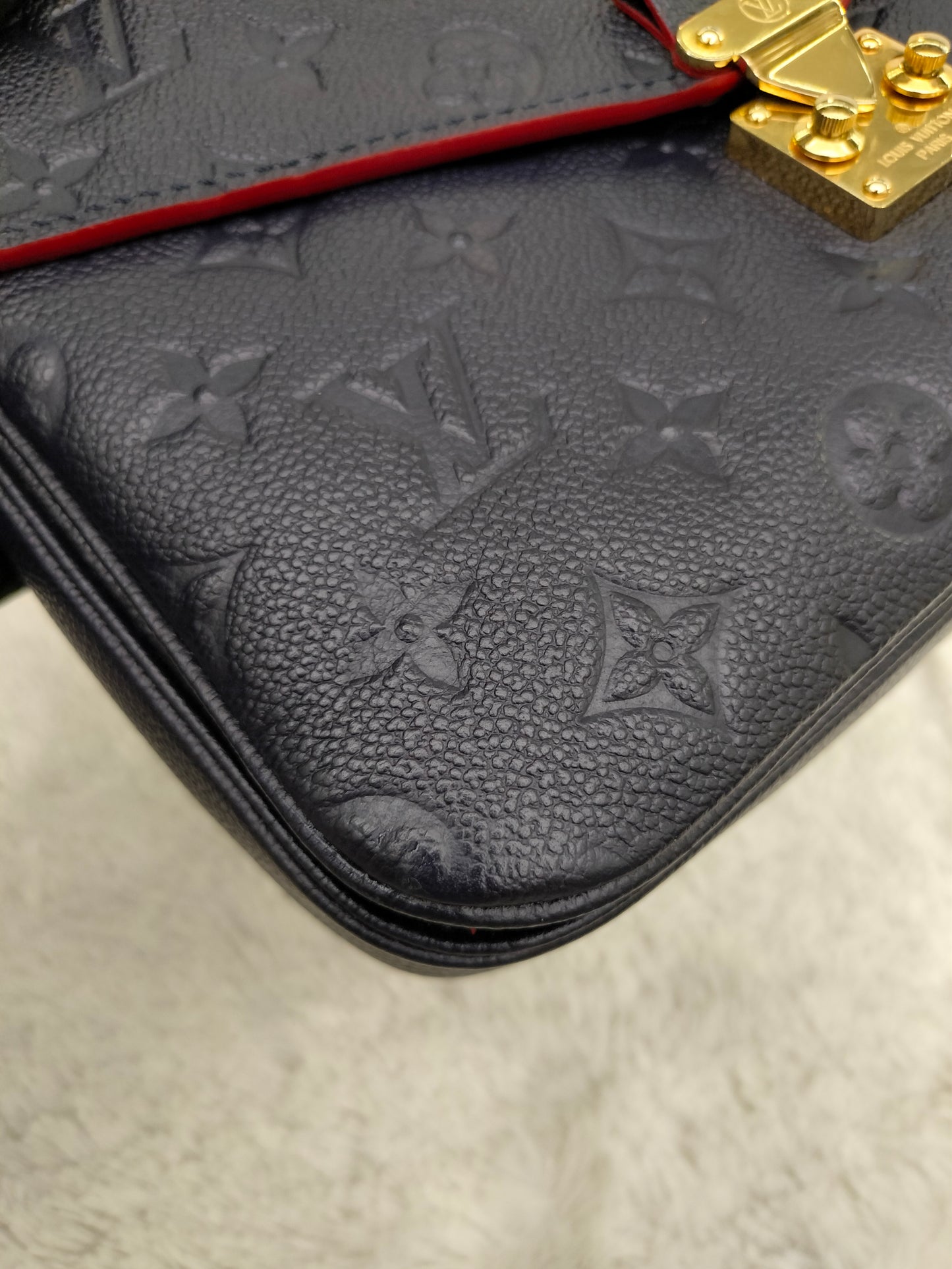 LV Metis Empreinte Marine Rouge Navy 2019