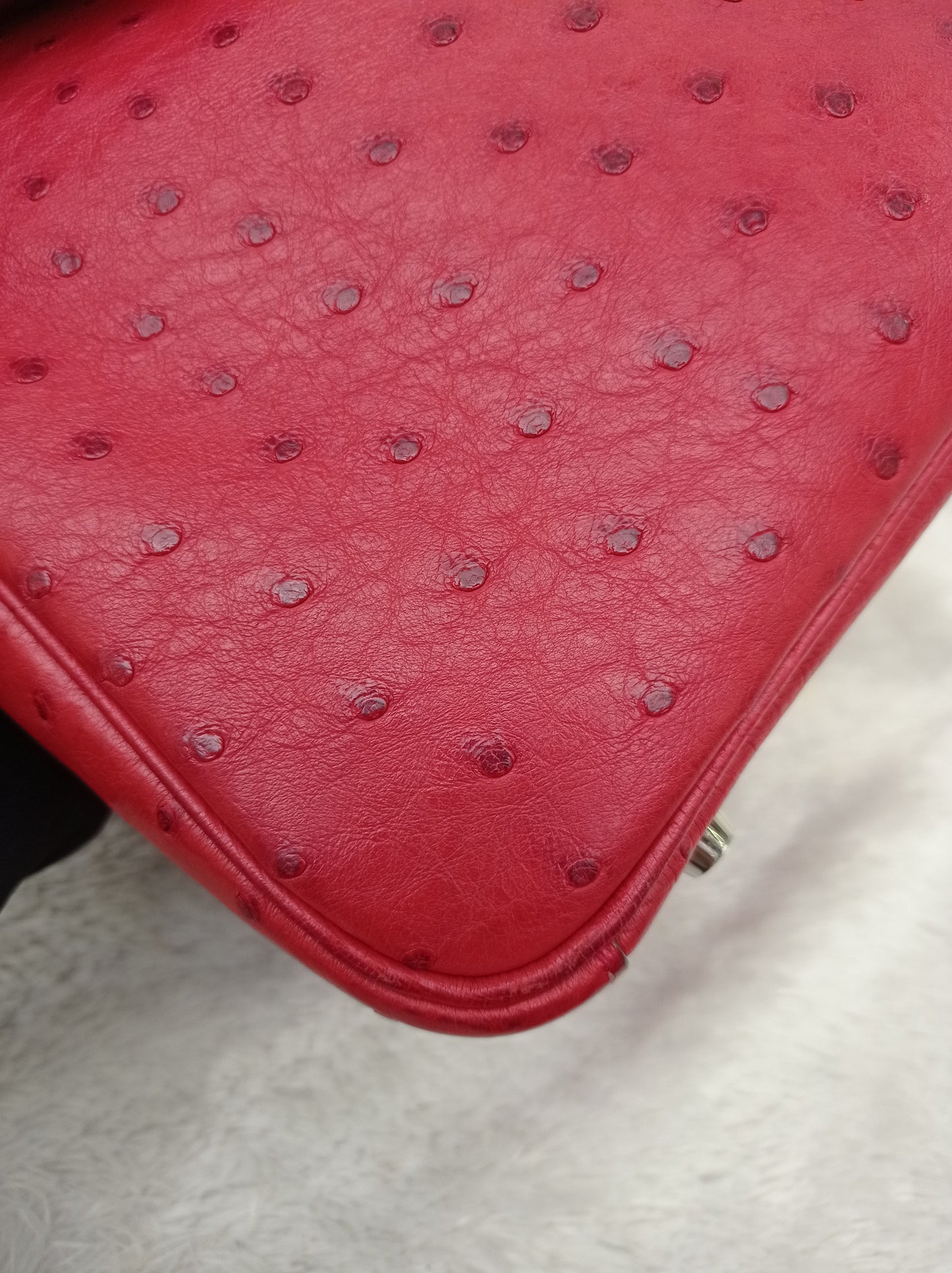Lindy 26 Ostrich Rouge De Coeur PHW #X