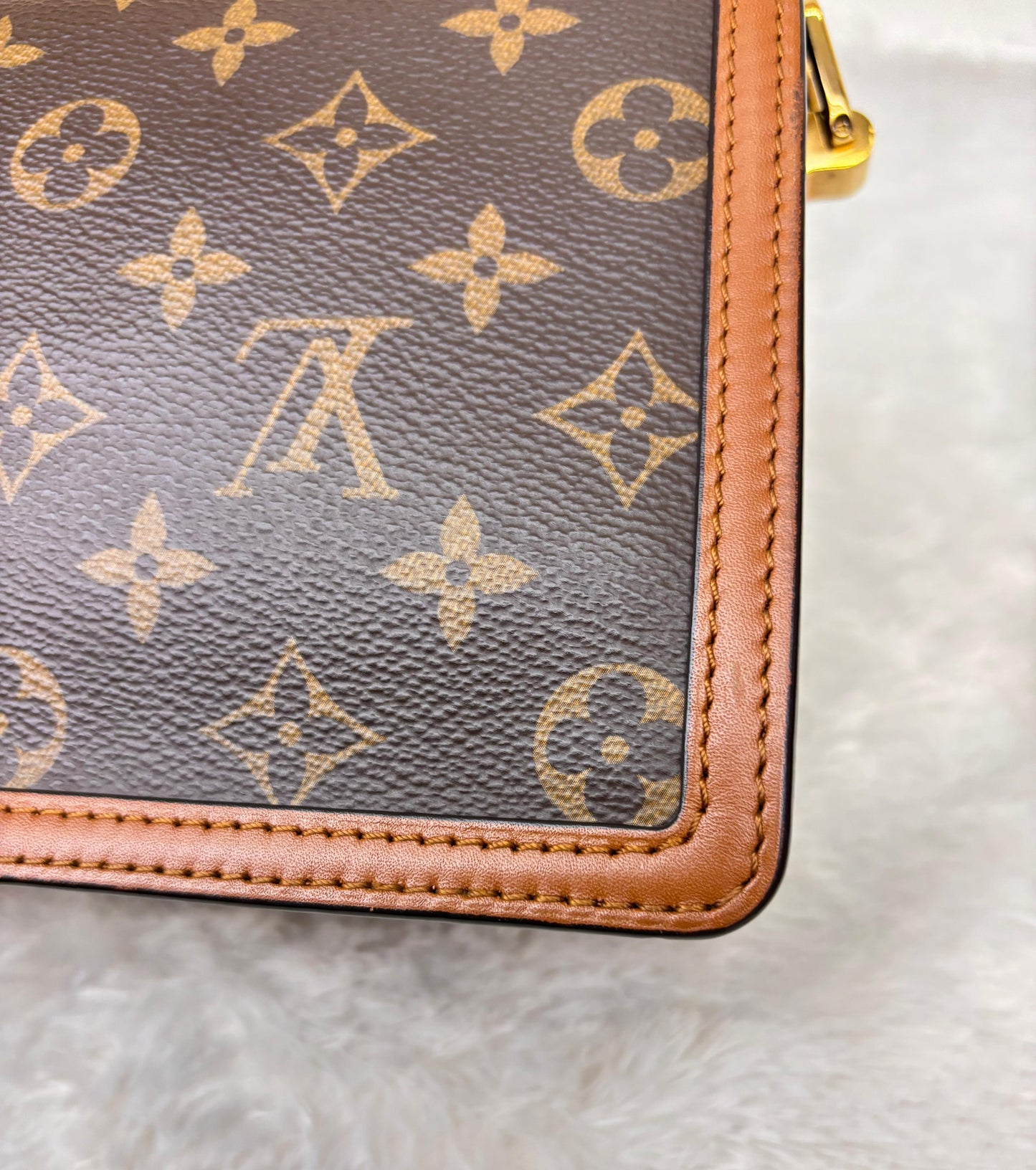 LV Dauphine Mini Monogram Reverse 2019