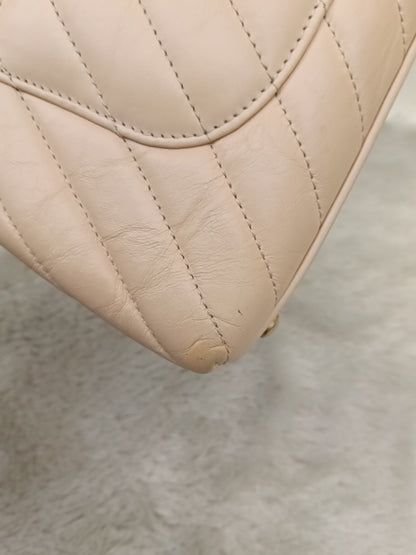 Chanel Coco Handle Small Chevron Calfskin Beige Handle Lizard GHW #25