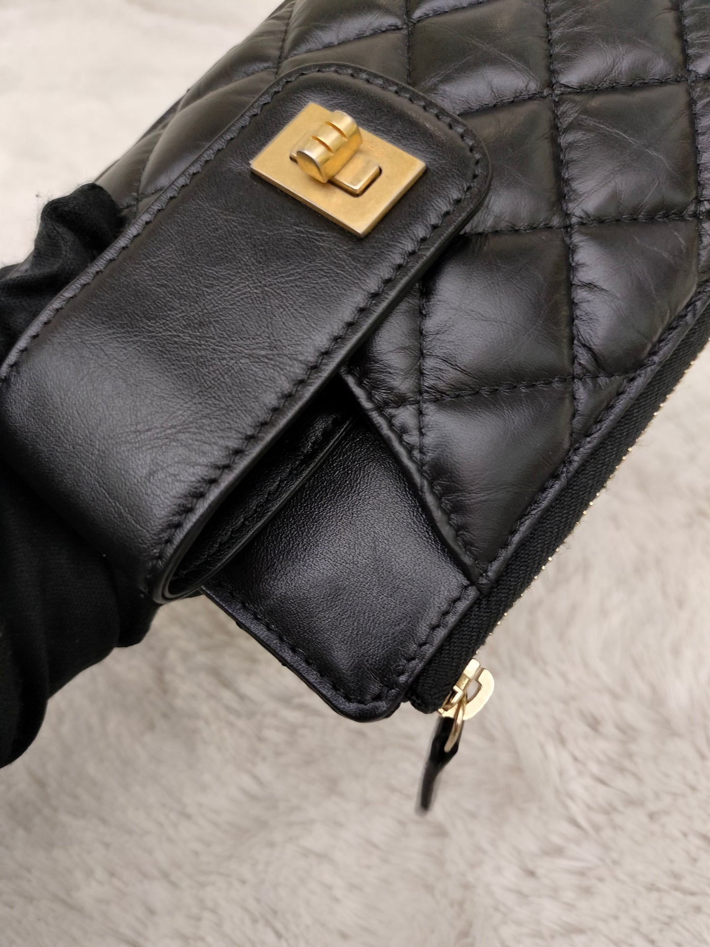 Chanel Reissue Phone Case Small Calfskin Black GHW #30