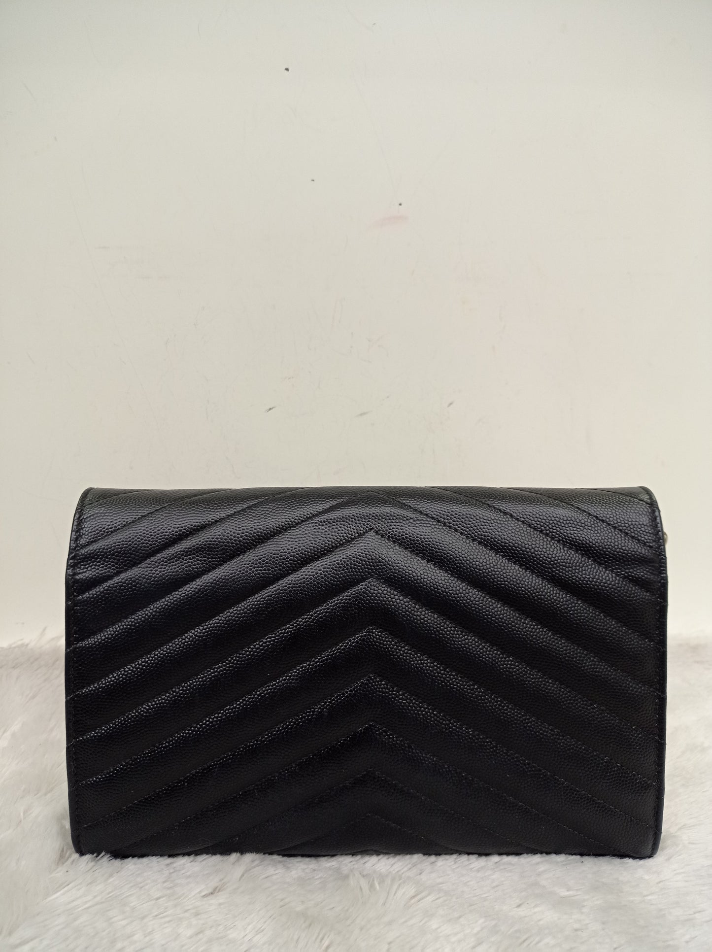 YsL WOC 22 Matelasse Monogramme Grained Black SHW 2018