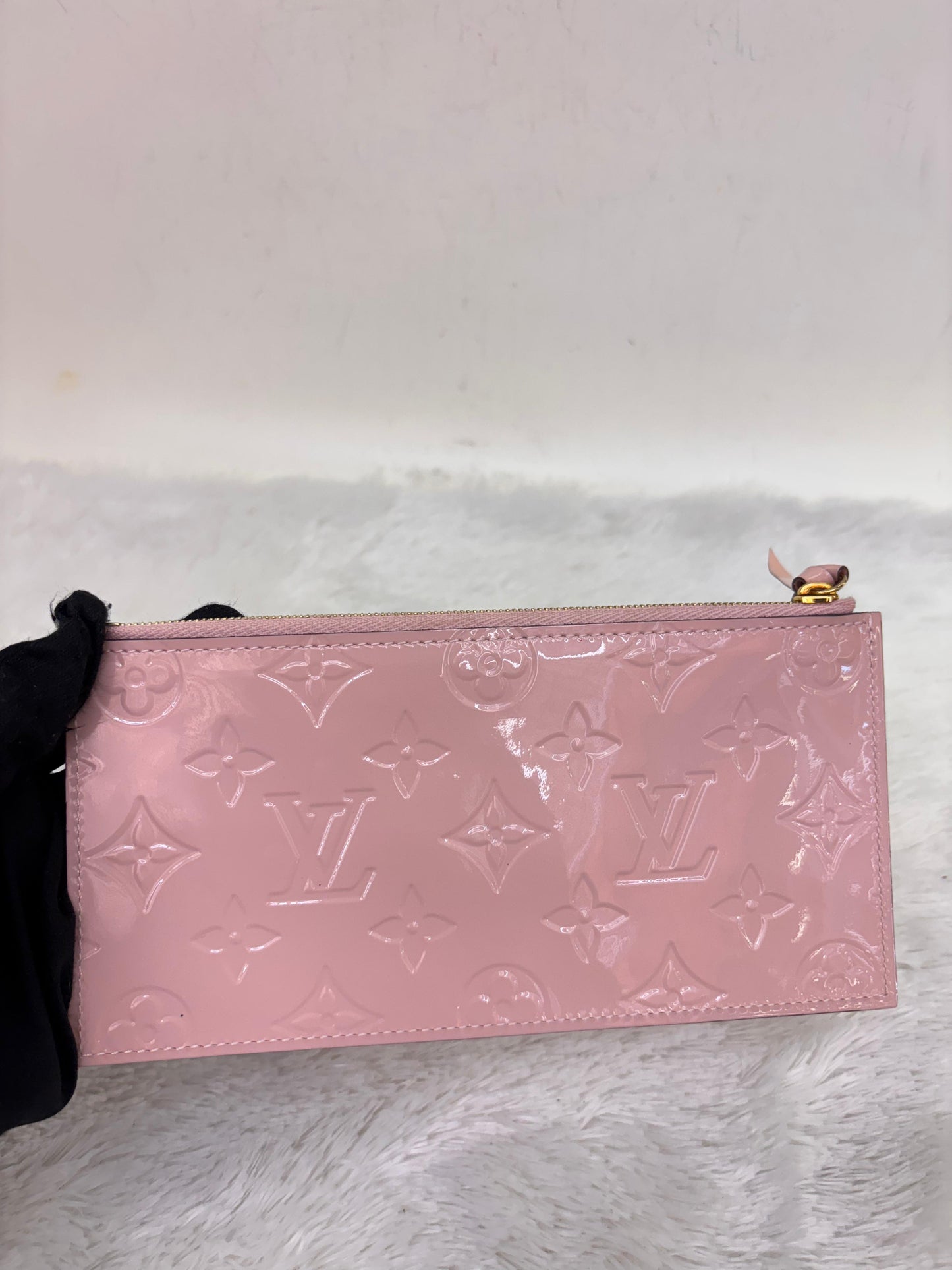 LV Felicie Monogram Vernis Rose Ballerine