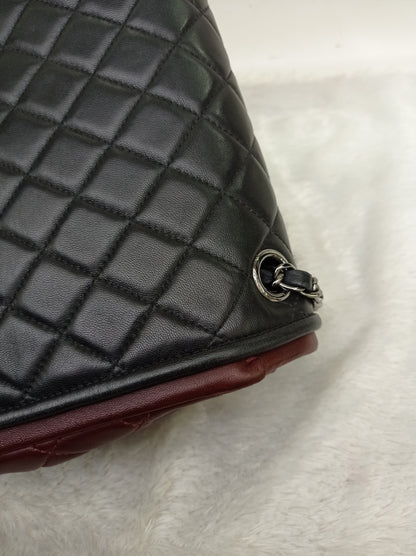 Chanel Twist Flap Large Lamb Black Burgundy SHW #18