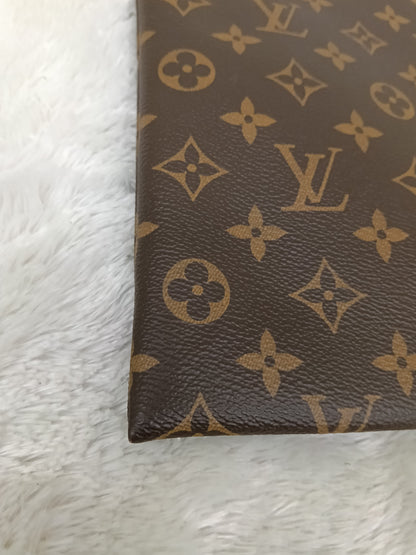 LV Pochette Discovery GM Monogram Macassar 2020