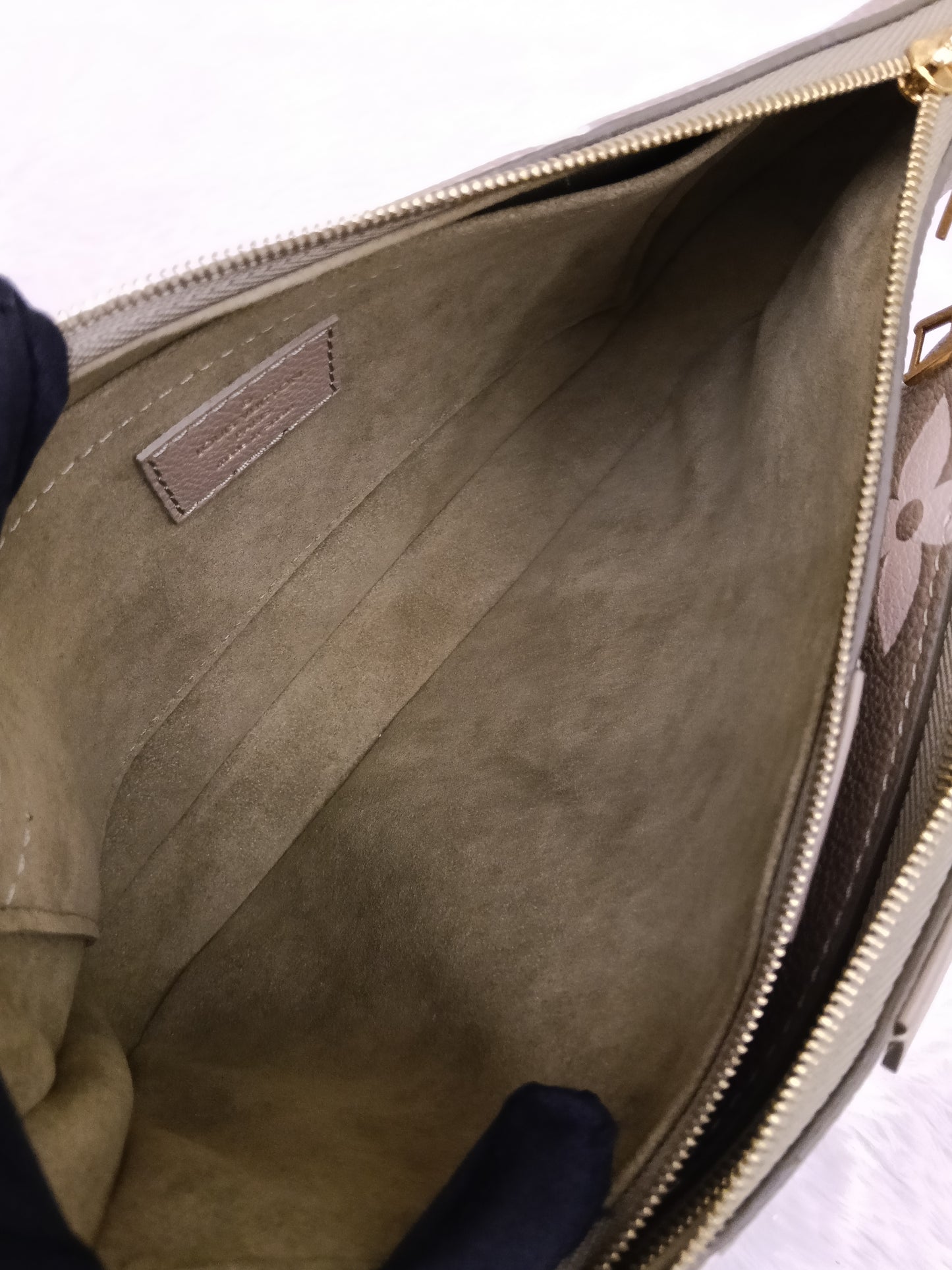 LV Multi Pochette Accessories Monogram Empreinte Light Khaki Cream (CHIP)