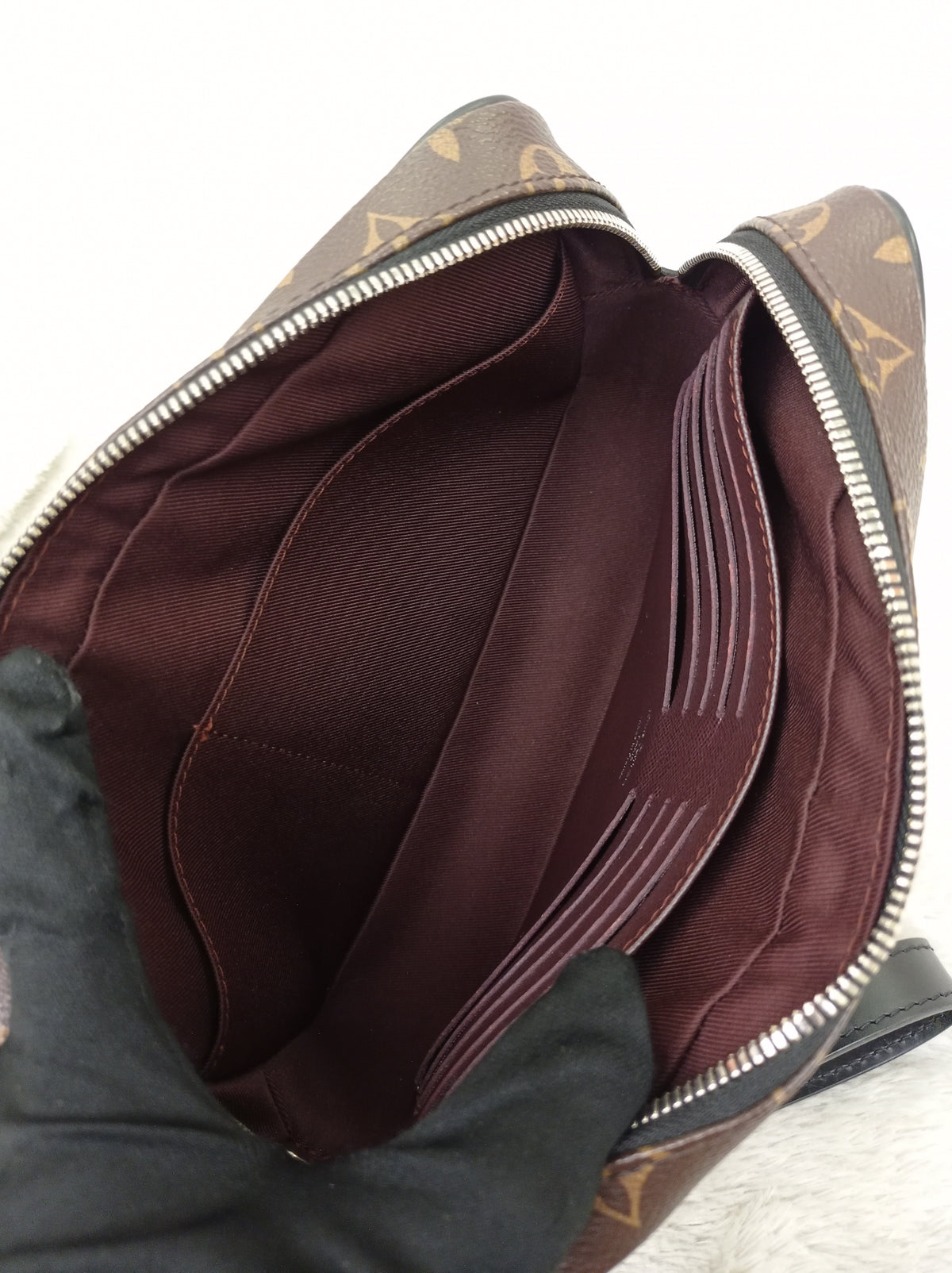 LV Kasai Clutch Monogram Macassar  2019