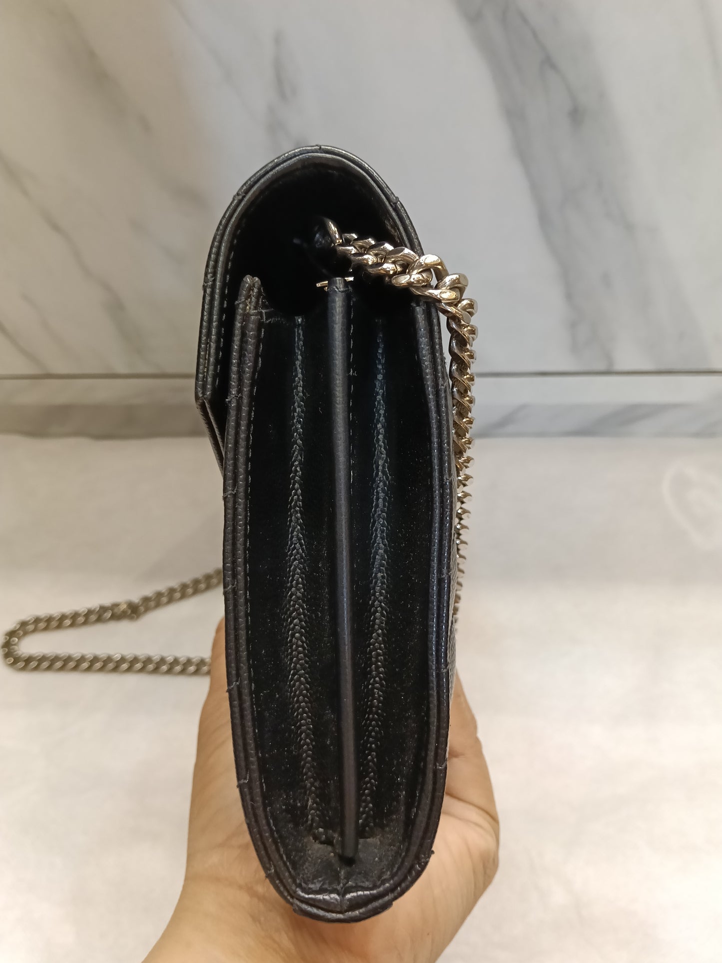 YsL WOC 22 Cassandre Chevron Grained Black SHW 2015