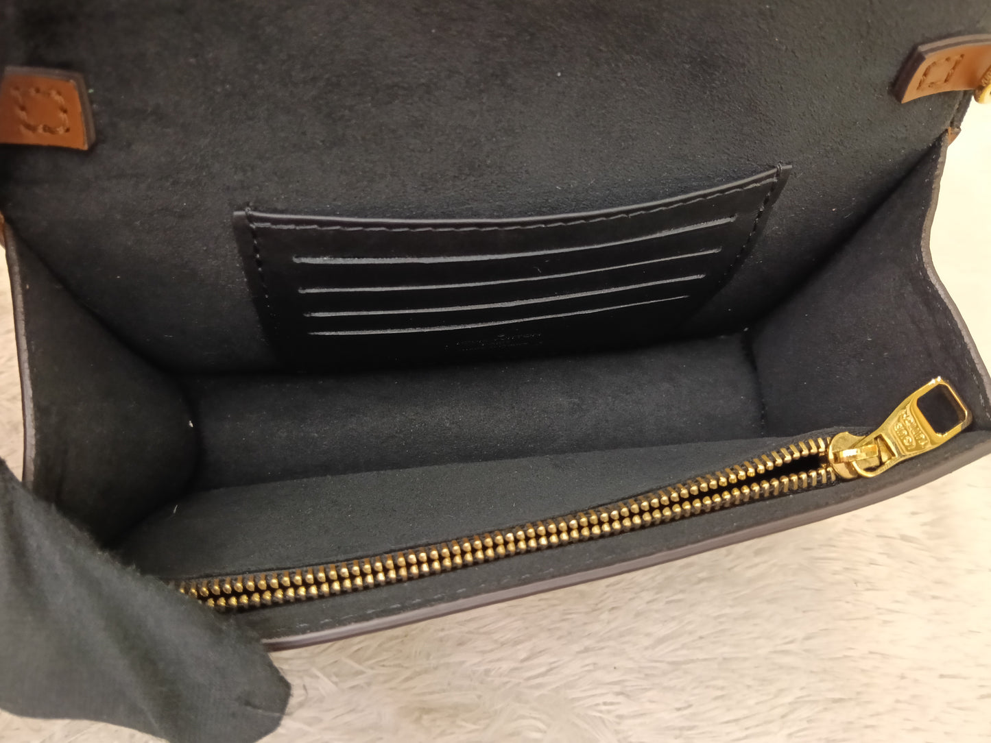 LV Portefeuille Dauphine Chain Monogram Reverse (CHIP)