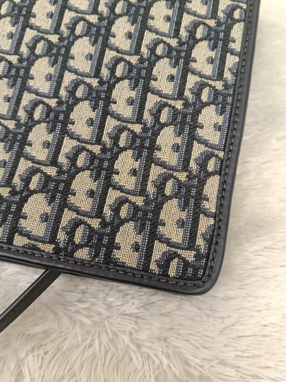 Dior Pouch Clutch Montaigne Oblique Navy GHW 2023