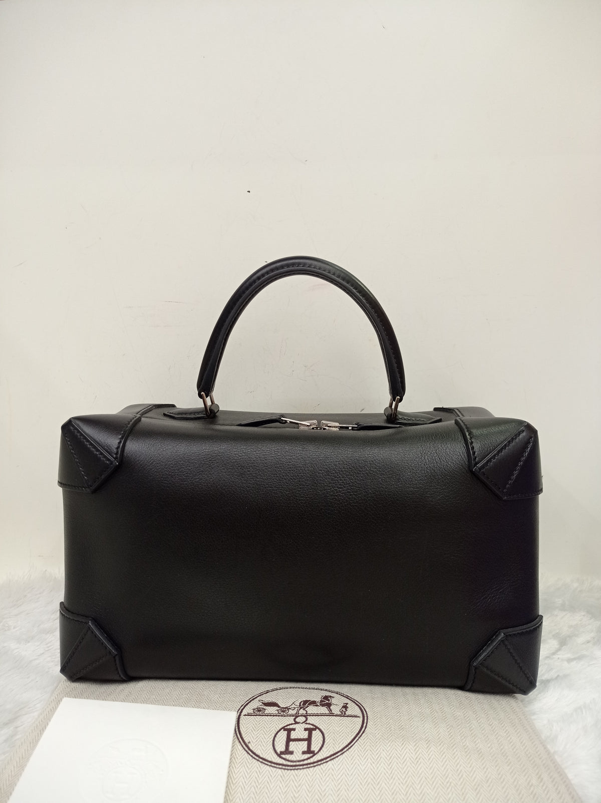 Hermes Sac Maxibox 29 Evergrain Noir PHW #T
