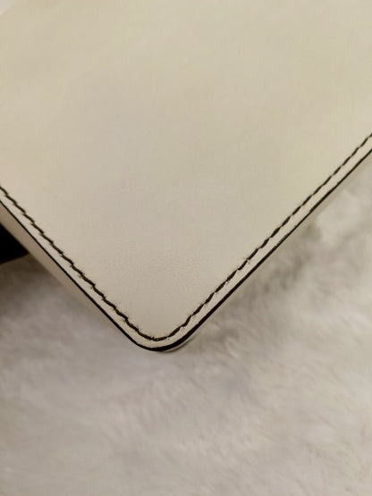 Dior Revolution Medium Smooth White SHW 2017
