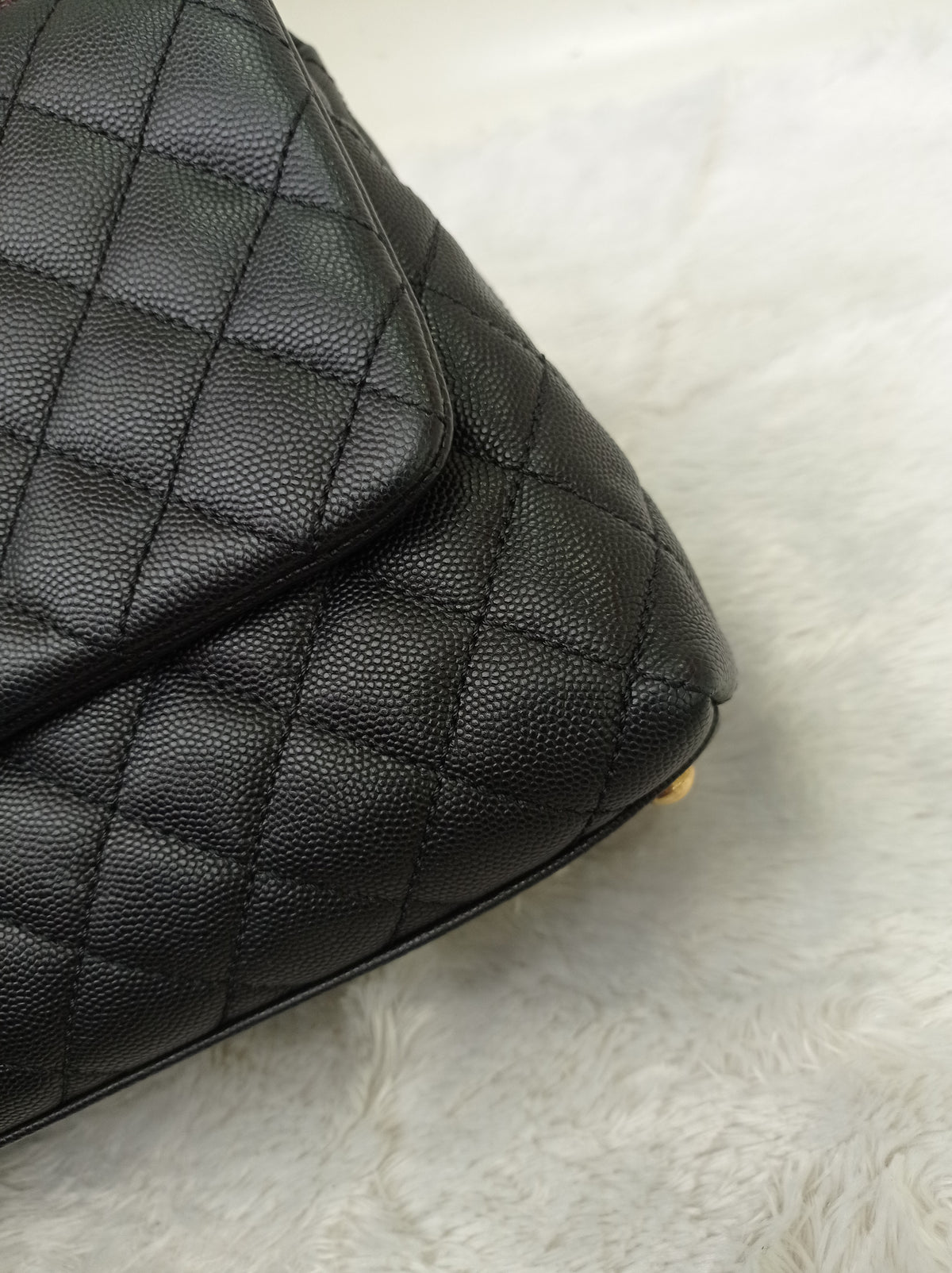 Chanel Coco Handle Medium Caviar Black Handle Lizard GHW #23