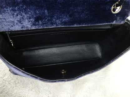 Chanel Medium Velvet Navy Blue Vintage SHW SF (broken holo)