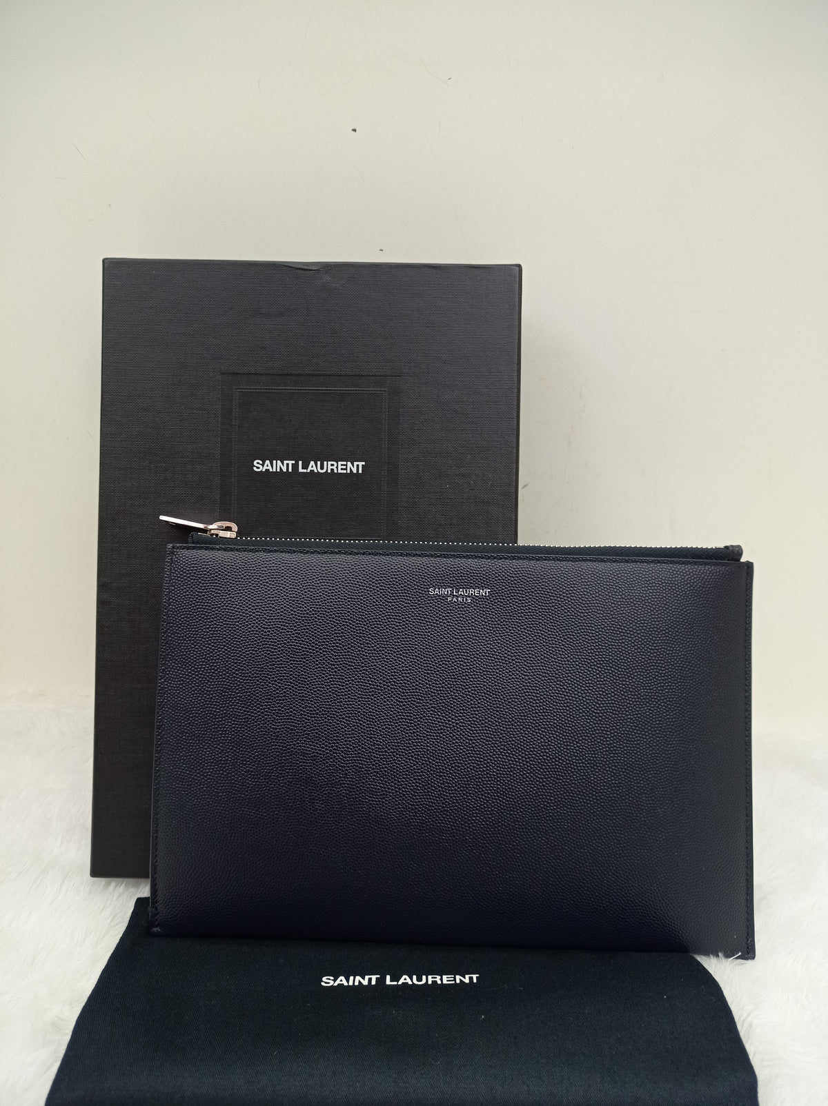 *Excellent Condition* YsL Ipad Mini Zip Pouch Small Grained Navy SHW 2017