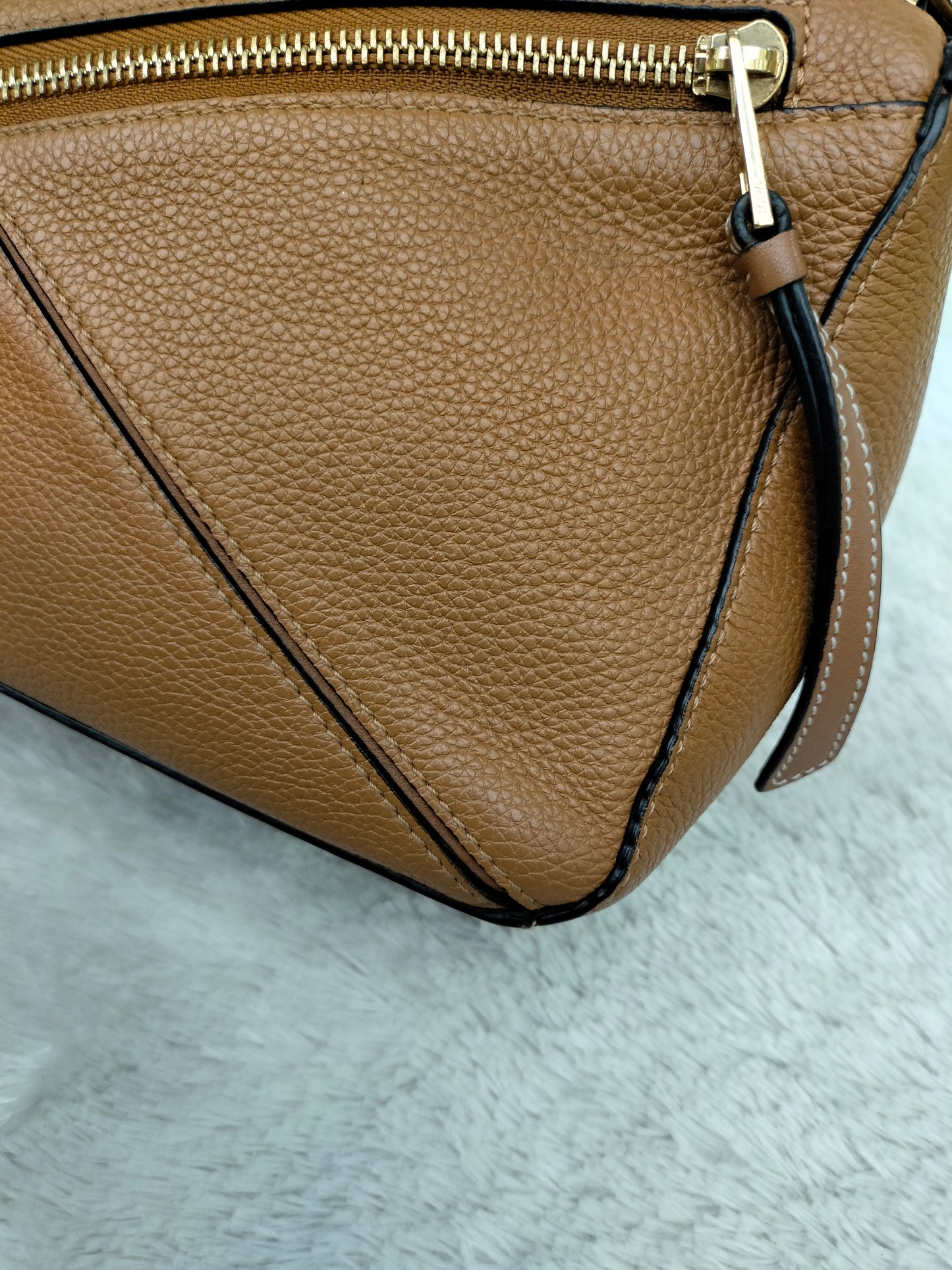 Loewe Puzzle Small Grained Tan GHW 2020