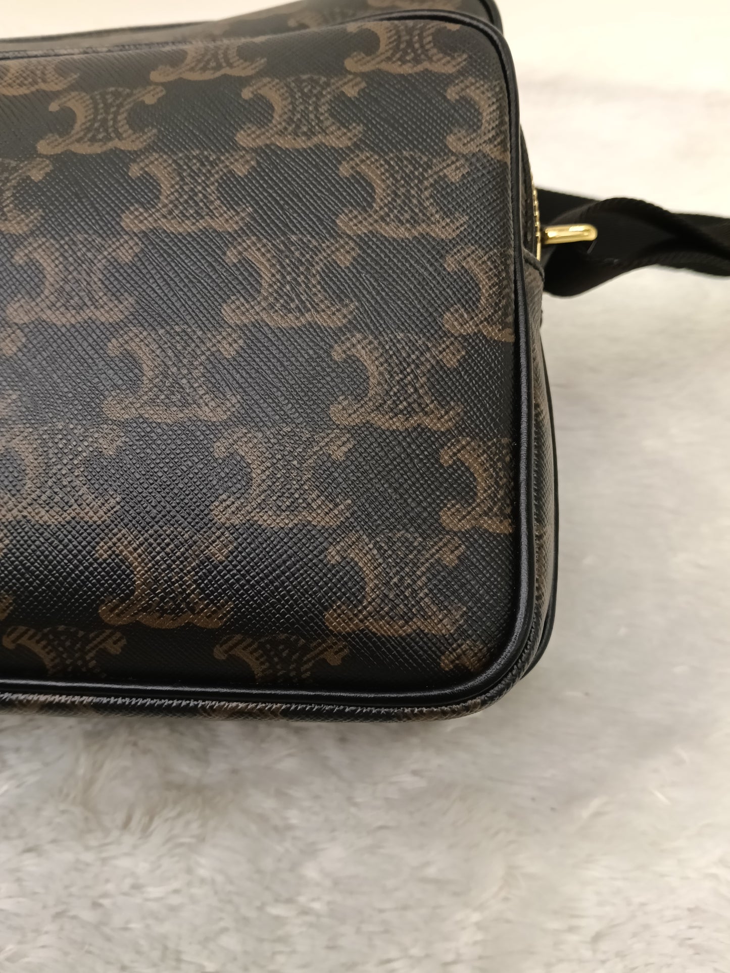 Celine Messenger Triomphe Brown GHW 2020