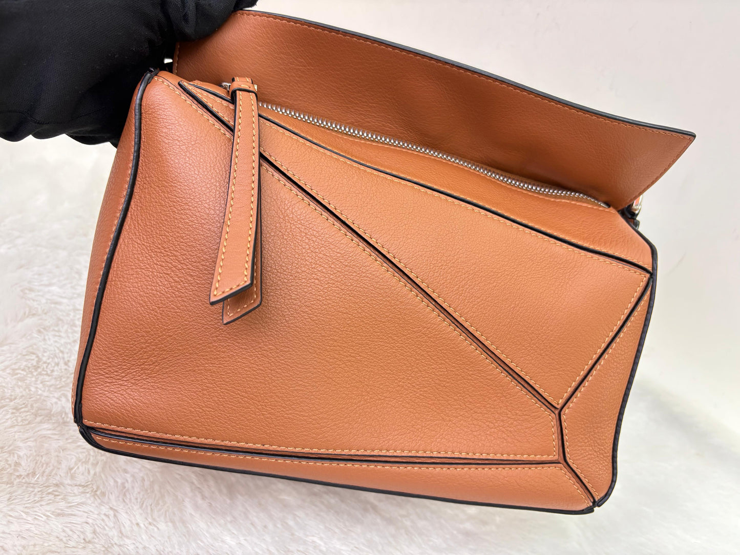 Loewe Puzzle Small Tan SHW 2020