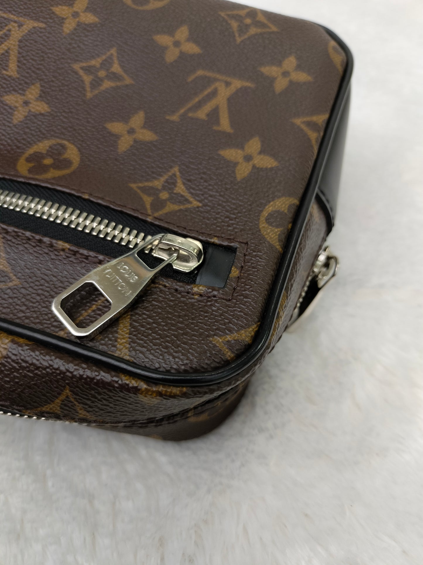 LV Kasai Monogram Macassar 2016