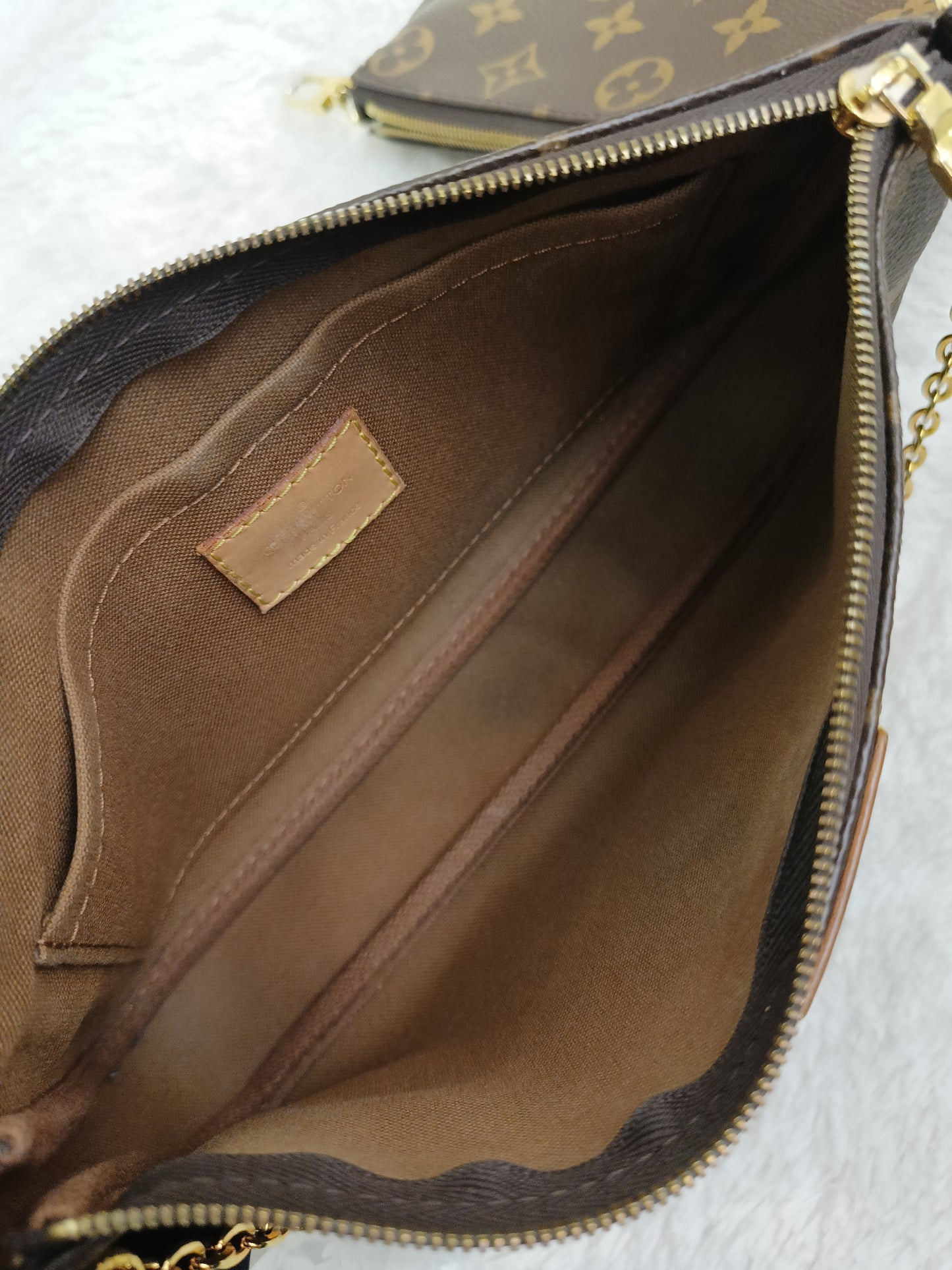 LV Multi Pochette Monogram Khaki 2020