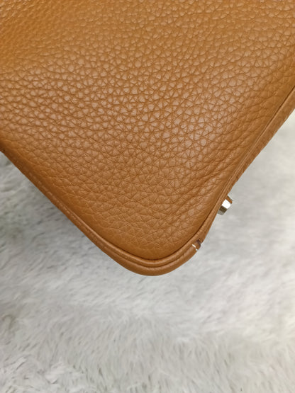 Lindy 30 Clem Gold PHW #R square