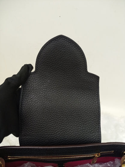 LV Capucines PM Taurillon Noir 2019