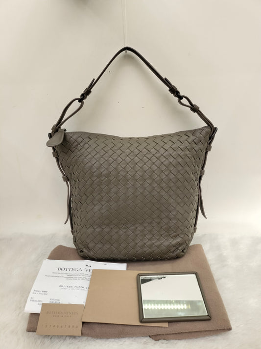Bottega Veneta Osaka Medium Grey 2018