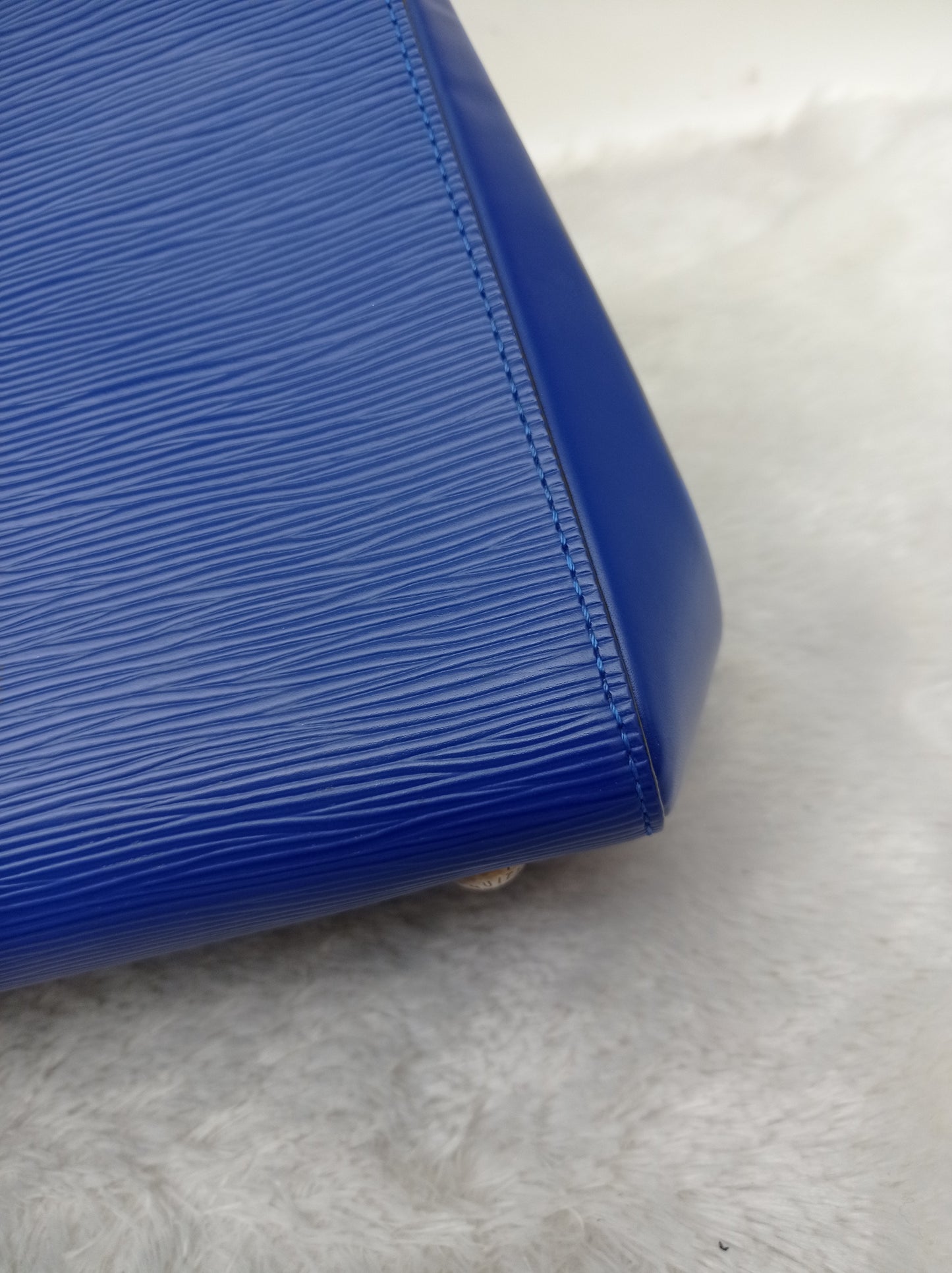 LV Cluny MM Epi Blueberry 2016