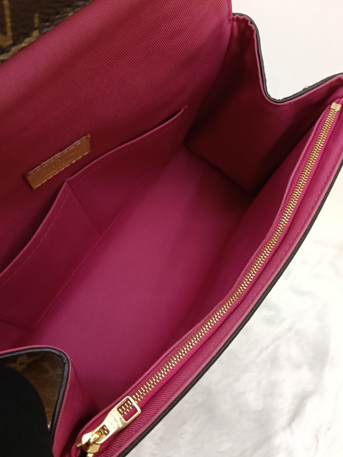 LV Clunny BB Monogram Fuchsia Safran 2017